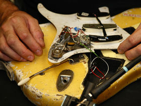 Fender begins work on Malmsteen replica